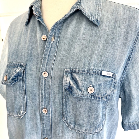 MOTHER  Chambray Denim Short Sleeved Button Up Shirt - M - Picture 2 of 9